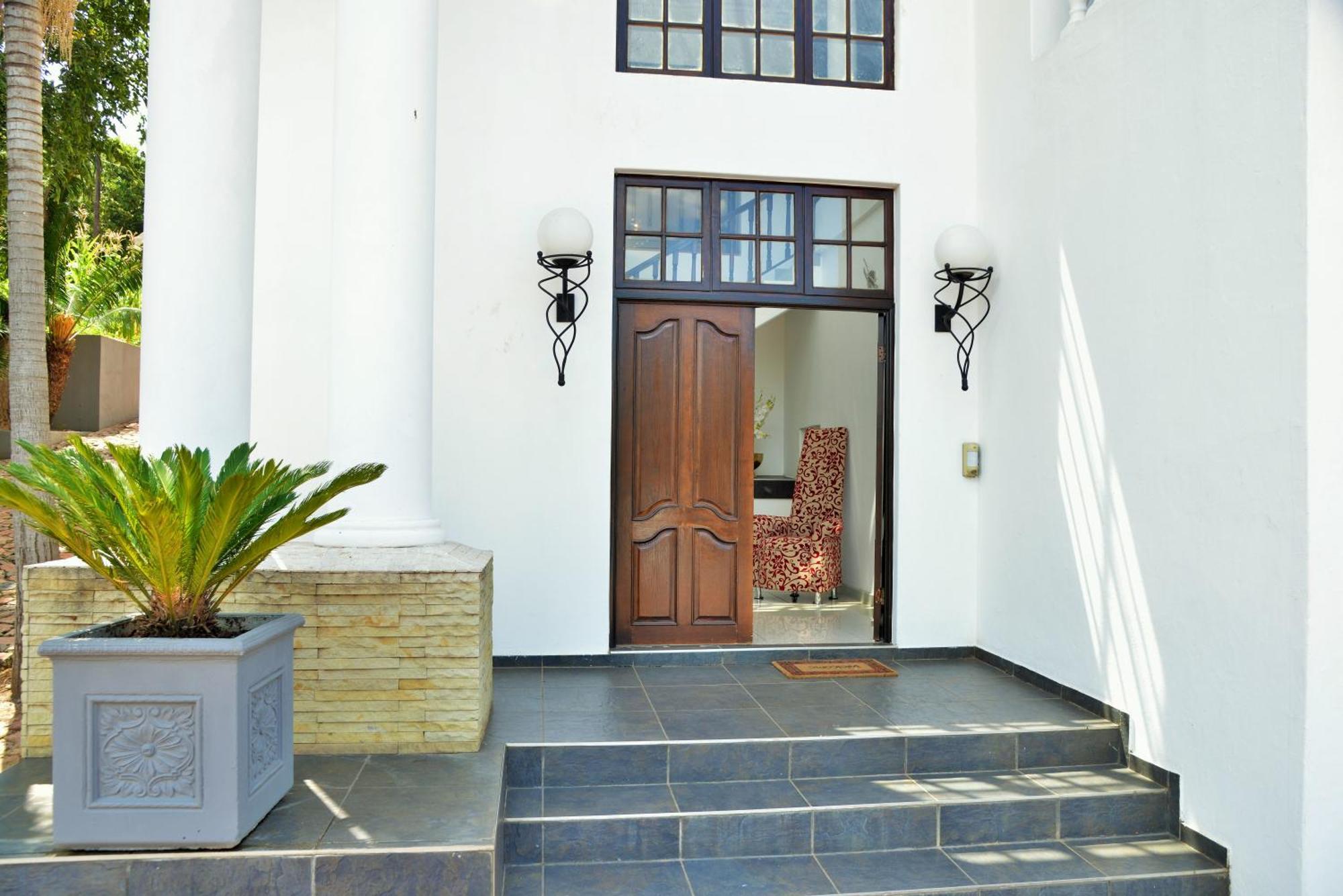 הארטביספורט Indlovukazi Guesthouse מראה חיצוני תמונה
